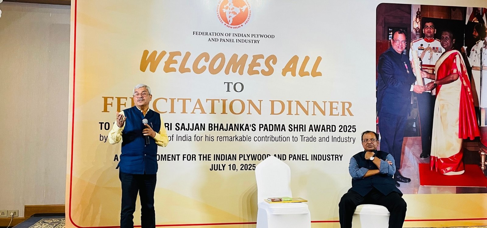 Felicitation of Shri Sajjan Bhajanka